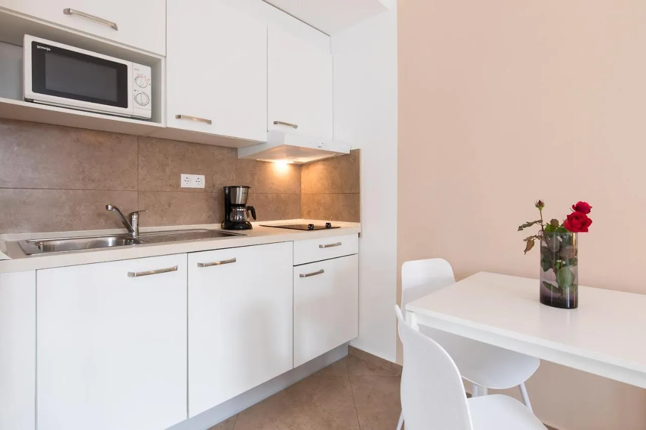 Apartmani Laura Krk Krk Town