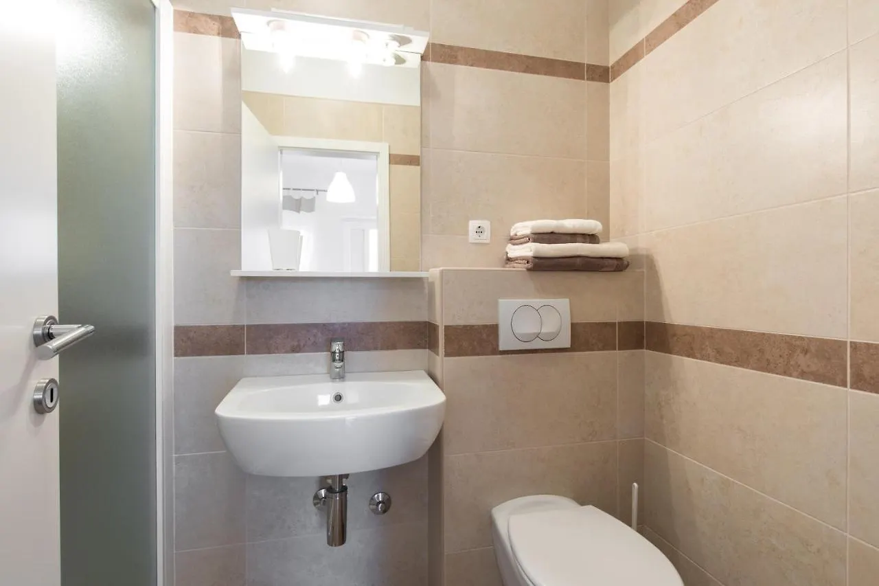 Apartmani Laura Krk Krk Town Apartment